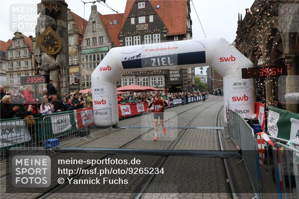 05.10.2025 - 20. swb-Marathon Bremen Yannick Fuchs http://msf.ph/oto/9265234 05.10.2025 12:06:35 Ziel 1040 meine-sportfotos.de