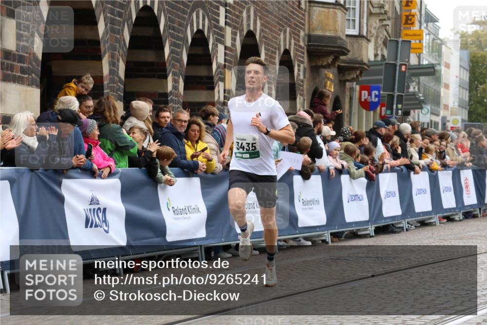 05.10.2025 - 20. swb-Marathon Bremen Strokosch-Dieckow http://msf.ph/oto/9265241 05.10.2025 12:59:01 Ziel 3435, 4664, 8053 meine-sportfotos.de