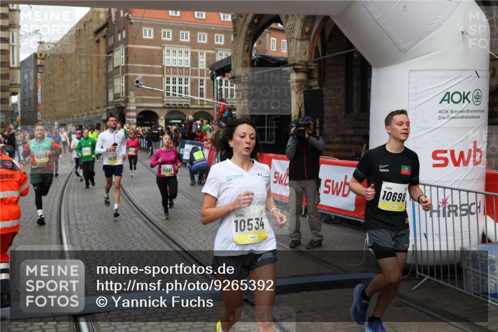 05.10.2025 - 20. swb-Marathon Bremen Yannick Fuchs http://msf.ph/oto/9265392 05.10.2025 10:51:04 Ziel 7733, 9199, 9399, 9630, 9966, 9975, 10029, 10224, 10227, 10254, 10534, 10698, 11061, 11220, 11311 meine-sportfotos.de