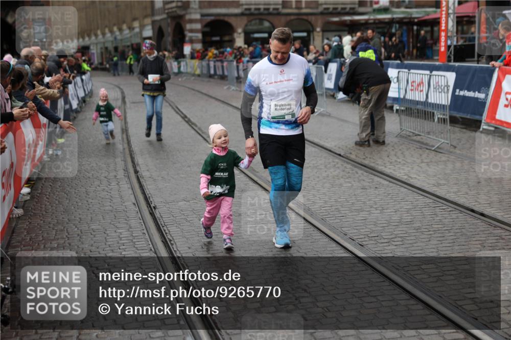 05.10.2025 - 20. swb-Marathon Bremen Yannick Fuchs http://msf.ph/oto/9265770 05.10.2025 15:25:55 Ziel 2191 meine-sportfotos.de