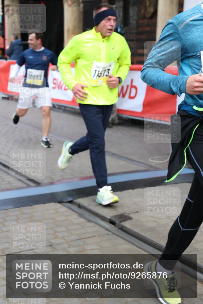 05.10.2025 - 20. swb-Marathon Bremen Yannick Fuchs http://msf.ph/oto/9265876 05.10.2025 10:51:12 Ziel 9199, 9256, 9287, 9416, 9425, 9630, 9663, 9894, 10206, 10226, 10254, 10378, 10669, 10743, 10932, 11061, 11279, 11391, 11573 meine-sportfotos.de