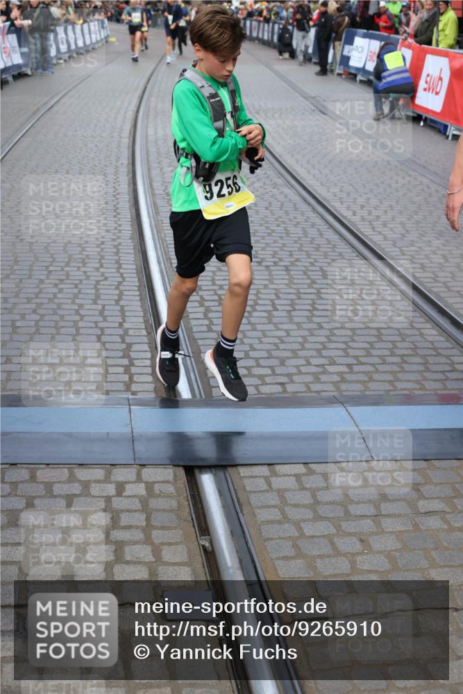 05.10.2025 - 20. swb-Marathon Bremen Yannick Fuchs http://msf.ph/oto/9265910 05.10.2025 10:51:13 Ziel 9199, 9256, 9287, 9416, 9425, 9630, 9663, 9894, 10206, 10226, 10254, 10378, 10669, 10743, 10932, 11279, 11391, 11573 meine-sportfotos.de