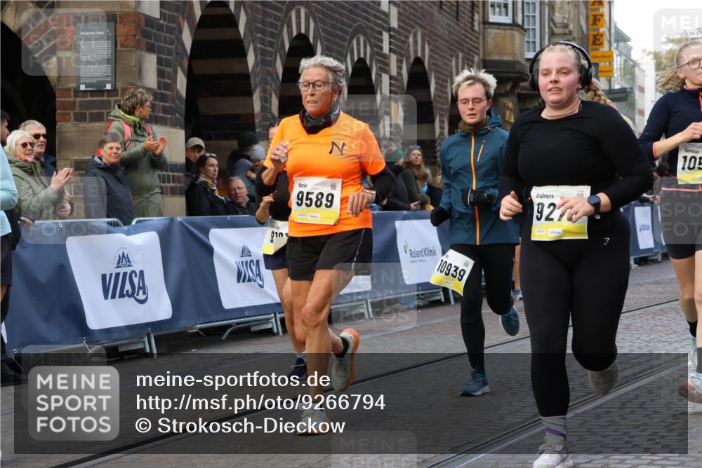 05.10.2025 - 20. swb-Marathon Bremen Strokosch-Dieckow http://msf.ph/oto/9266794 05.10.2025 11:08:44 Ziel 7069, 7706, 9191, 9274, 9276, 9589, 9853, 10051, 10567, 10939, 10998, 11028, 11073, 11076, 11479, 11590 meine-sportfotos.de