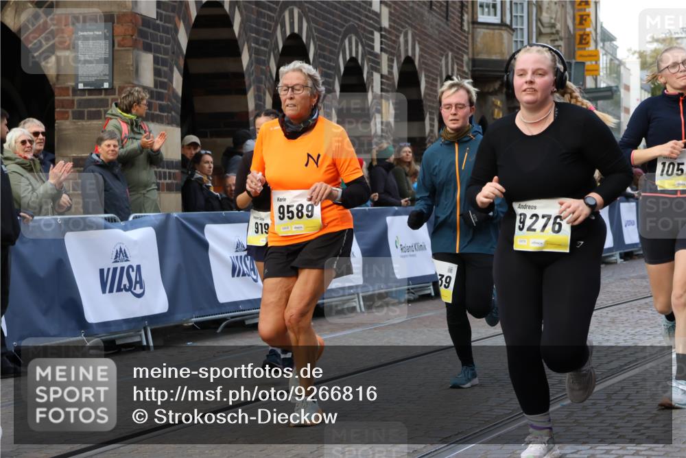 05.10.2025 - 20. swb-Marathon Bremen Strokosch-Dieckow http://msf.ph/oto/9266816 05.10.2025 11:08:44 Ziel 7069, 7706, 9191, 9274, 9276, 9589, 9853, 10051, 10567, 10939, 10998, 11028, 11073, 11076, 11479, 11590 meine-sportfotos.de