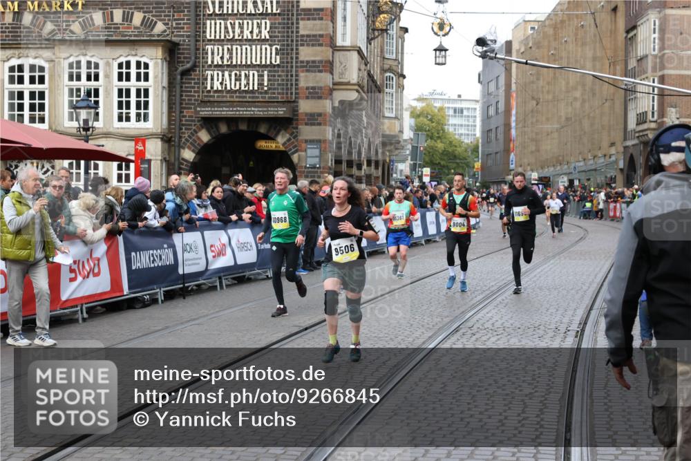 05.10.2025 - 20. swb-Marathon Bremen Yannick Fuchs http://msf.ph/oto/9266845 05.10.2025 10:51:51 Ziel 8333, 9259, 9268, 9506, 10436, 10716, 10968, 11484, 11689, 11696 meine-sportfotos.de