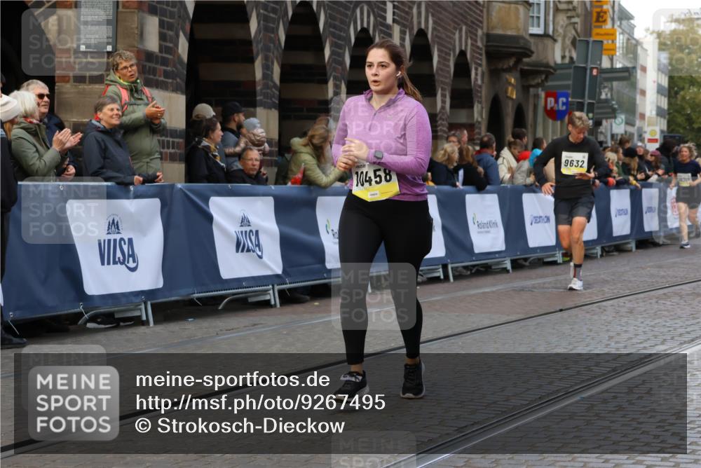05.10.2025 - 20. swb-Marathon Bremen Strokosch-Dieckow http://msf.ph/oto/9267495 05.10.2025 11:09:02 Ziel 9632, 10087, 10458, 11126, 11142 meine-sportfotos.de