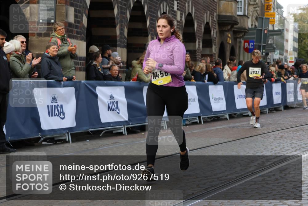 05.10.2025 - 20. swb-Marathon Bremen Strokosch-Dieckow http://msf.ph/oto/9267519 05.10.2025 11:09:02 Ziel 9632, 10087, 10458, 11126, 11142 meine-sportfotos.de