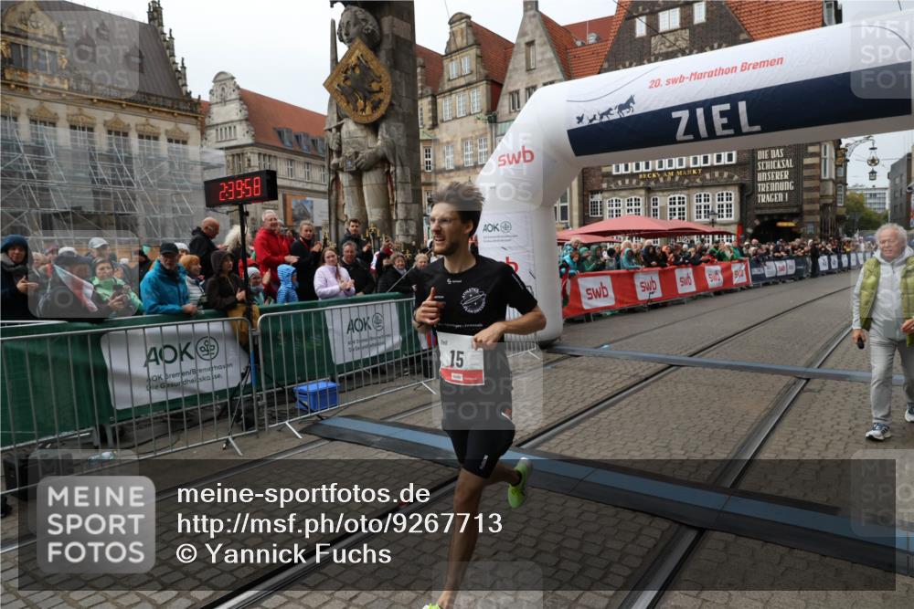 05.10.2025 - 20. swb-Marathon Bremen Yannick Fuchs http://msf.ph/oto/9267713 05.10.2025 12:10:48 Ziel 15 meine-sportfotos.de