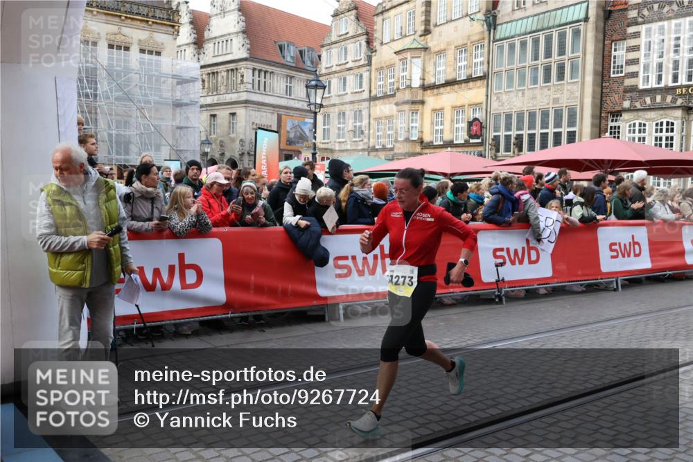 05.10.2025 - 20. swb-Marathon Bremen Yannick Fuchs http://msf.ph/oto/9267724 05.10.2025 10:52:09 Ziel 9683, 9939, 10380, 10581, 10625, 10817, 10977, 11136, 11273, 11325, 11394 meine-sportfotos.de