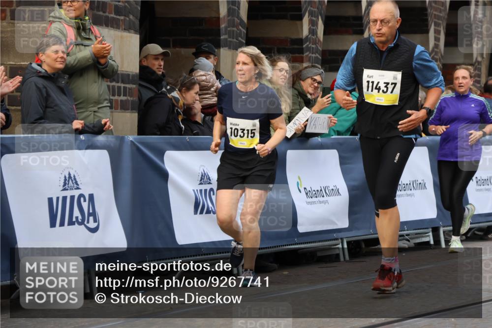 05.10.2025 - 20. swb-Marathon Bremen Strokosch-Dieckow http://msf.ph/oto/9267741 05.10.2025 11:09:08 Ziel 9632, 9798, 9815, 10315, 10784, 11379, 11437, 11674 meine-sportfotos.de