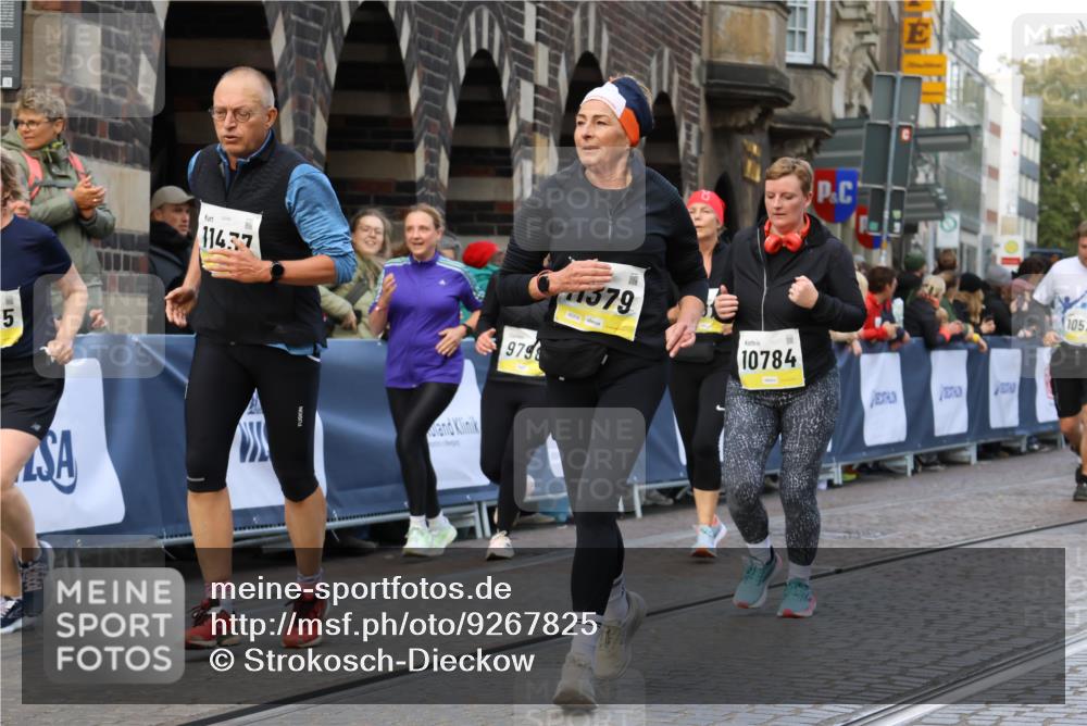 05.10.2025 - 20. swb-Marathon Bremen Strokosch-Dieckow http://msf.ph/oto/9267825 05.10.2025 11:09:09 Ziel 9632, 9798, 9815, 10315, 10522, 10784, 11056, 11379, 11437, 11530, 11674 meine-sportfotos.de
