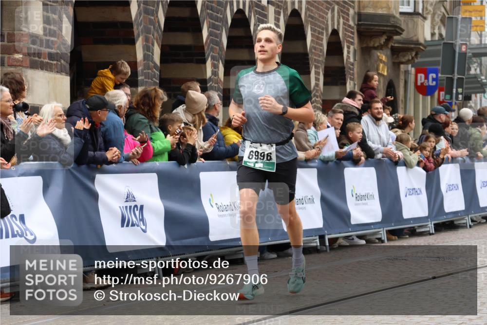05.10.2025 - 20. swb-Marathon Bremen Strokosch-Dieckow http://msf.ph/oto/9267906 05.10.2025 13:00:11 Ziel 198, 826, 1812, 2064, 2169, 4422, 6996, 8030 meine-sportfotos.de
