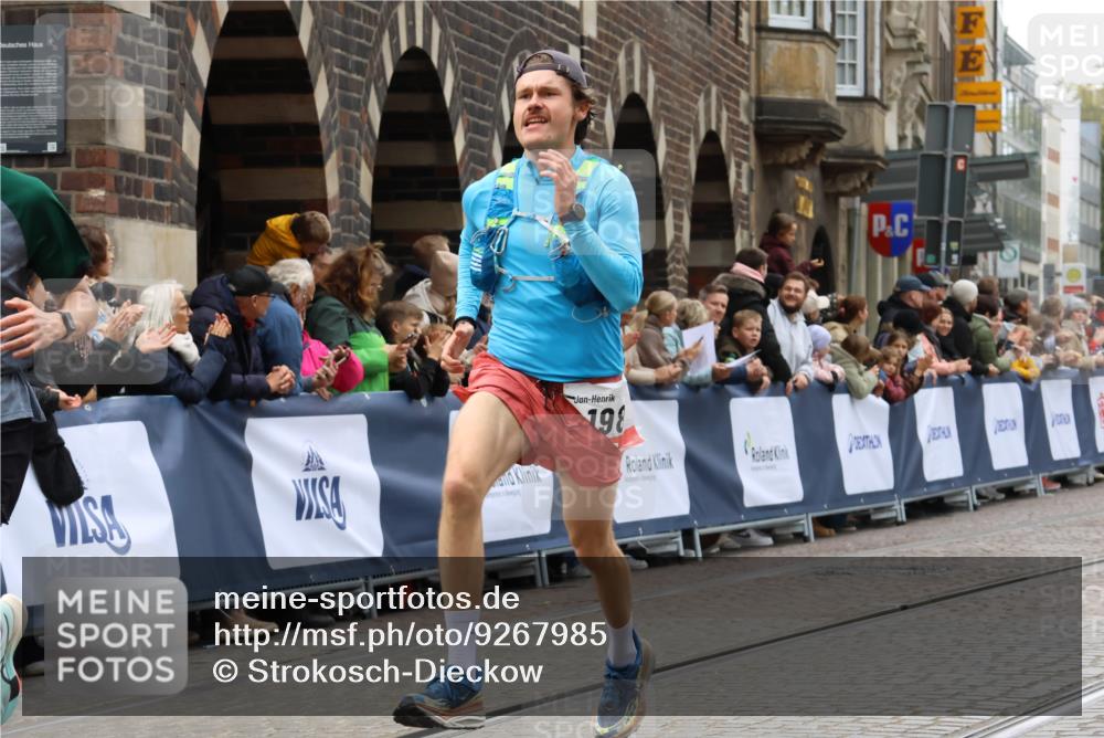 05.10.2025 - 20. swb-Marathon Bremen Strokosch-Dieckow http://msf.ph/oto/9267985 05.10.2025 13:00:12 Ziel 198, 241, 826, 1812, 2064, 2169, 4422, 6996, 7498, 8030 meine-sportfotos.de