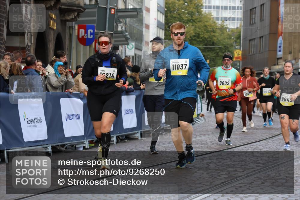 05.10.2025 - 20. swb-Marathon Bremen Strokosch-Dieckow http://msf.ph/oto/9268250 05.10.2025 11:09:21 Ziel 9493, 9649, 9848, 9892, 9945, 10214, 10295, 11037, 11218 meine-sportfotos.de