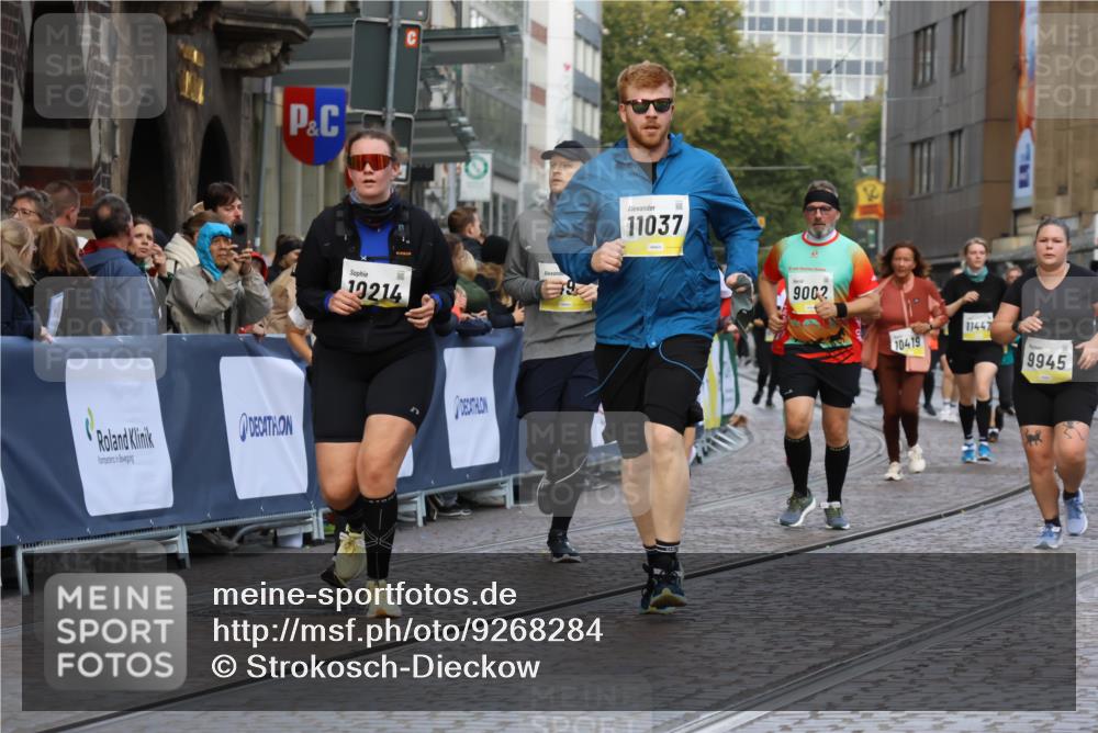 05.10.2025 - 20. swb-Marathon Bremen Strokosch-Dieckow http://msf.ph/oto/9268284 05.10.2025 11:09:21 Ziel 9493, 9649, 9848, 9892, 9945, 10214, 10295, 11037, 11218 meine-sportfotos.de