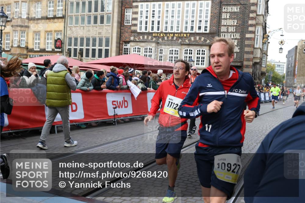 05.10.2025 - 20. swb-Marathon Bremen Yannick Fuchs http://msf.ph/oto/9268420 05.10.2025 10:52:25 Ziel 9852, 9955, 9987, 10038, 10668, 10900, 10927, 10942, 11128, 11458, 11491, 11665 meine-sportfotos.de