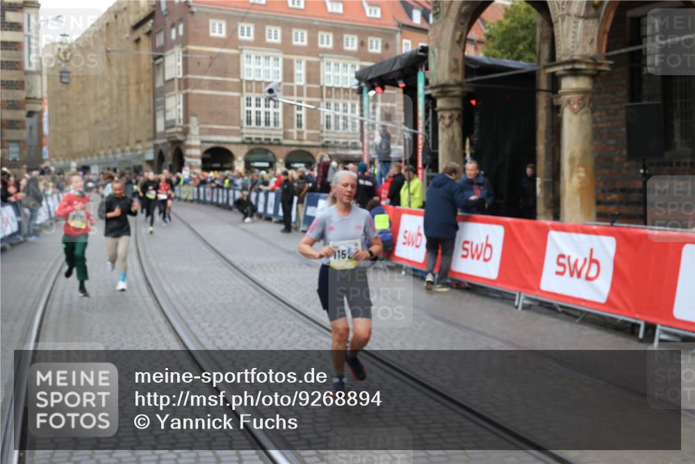 05.10.2025 - 20. swb-Marathon Bremen Yannick Fuchs http://msf.ph/oto/9268894 05.10.2025 10:52:31 Ziel 9172, 9584, 9955, 9987, 10241, 10507, 10719, 10927, 11128, 11491, 11528, 11665 meine-sportfotos.de
