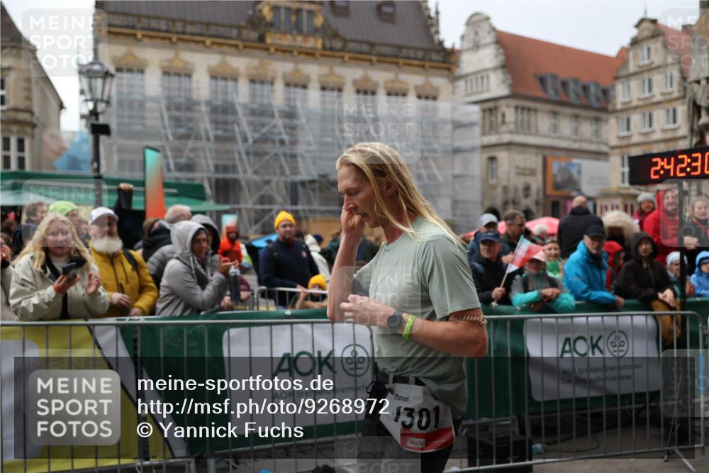 05.10.2025 - 20. swb-Marathon Bremen Yannick Fuchs http://msf.ph/oto/9268972 05.10.2025 12:13:20 Ziel 1301 meine-sportfotos.de