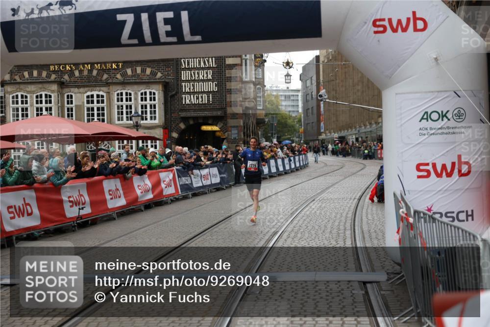 05.10.2025 - 20. swb-Marathon Bremen Yannick Fuchs http://msf.ph/oto/9269048 05.10.2025 12:14:12 Ziel 1779 meine-sportfotos.de