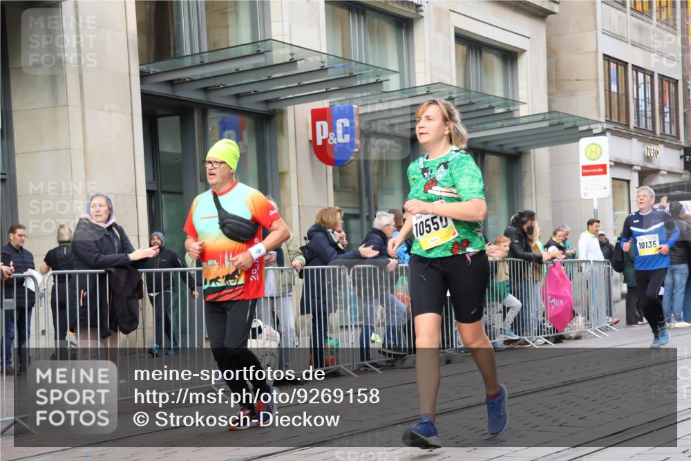05.10.2025 - 20. swb-Marathon Bremen Strokosch-Dieckow http://msf.ph/oto/9269158 05.10.2025 11:07:27 Ziel 8123, 9212, 9306, 9615, 10135, 10366, 10550, 10585, 10650, 10706, 10749, 10782, 10783, 8123, 9212, 9306, 9615, 10135, 10366, 10550, 10585, 10650, 10706, 10749, 10782, 10783 meine-sportfotos.de