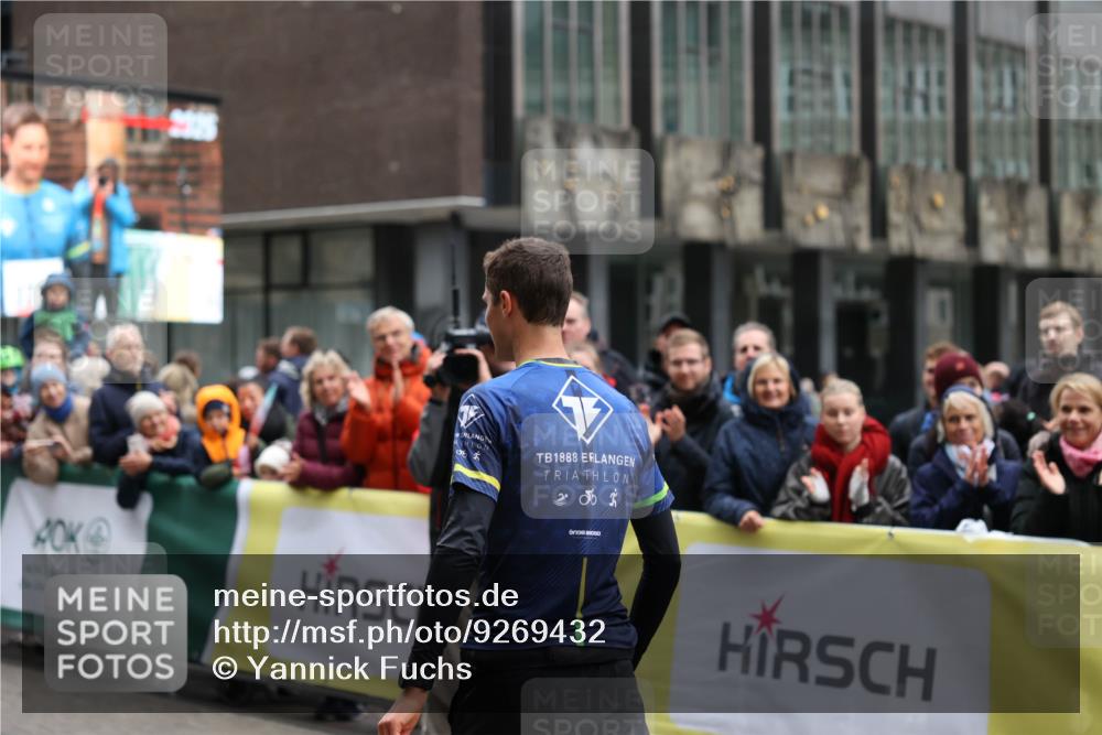 05.10.2025 - 20. swb-Marathon Bremen Yannick Fuchs http://msf.ph/oto/9269432 05.10.2025 12:14:20 Ziel 1779 meine-sportfotos.de