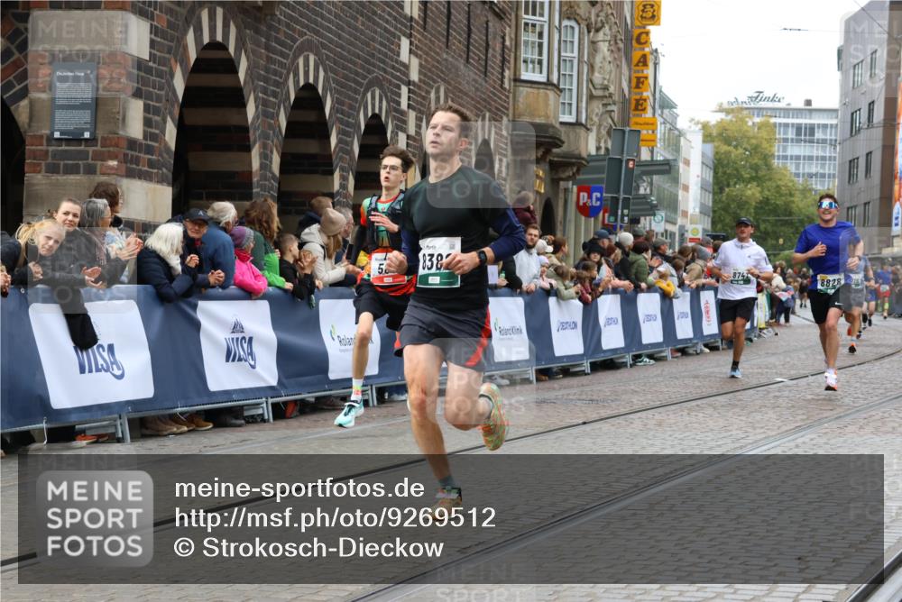 05.10.2025 - 20. swb-Marathon Bremen Strokosch-Dieckow http://msf.ph/oto/9269512 05.10.2025 13:01:11 Ziel 588, 628, 1215, 2666, 2719, 3150, 3342, 6150, 7525, 8382, 8747, 8828 meine-sportfotos.de
