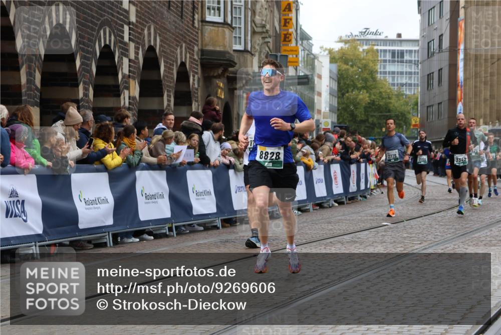 05.10.2025 - 20. swb-Marathon Bremen Strokosch-Dieckow http://msf.ph/oto/9269606 05.10.2025 13:01:13 Ziel 2666, 2719, 3150, 3342, 3807, 6150, 7525, 8747, 8828 meine-sportfotos.de