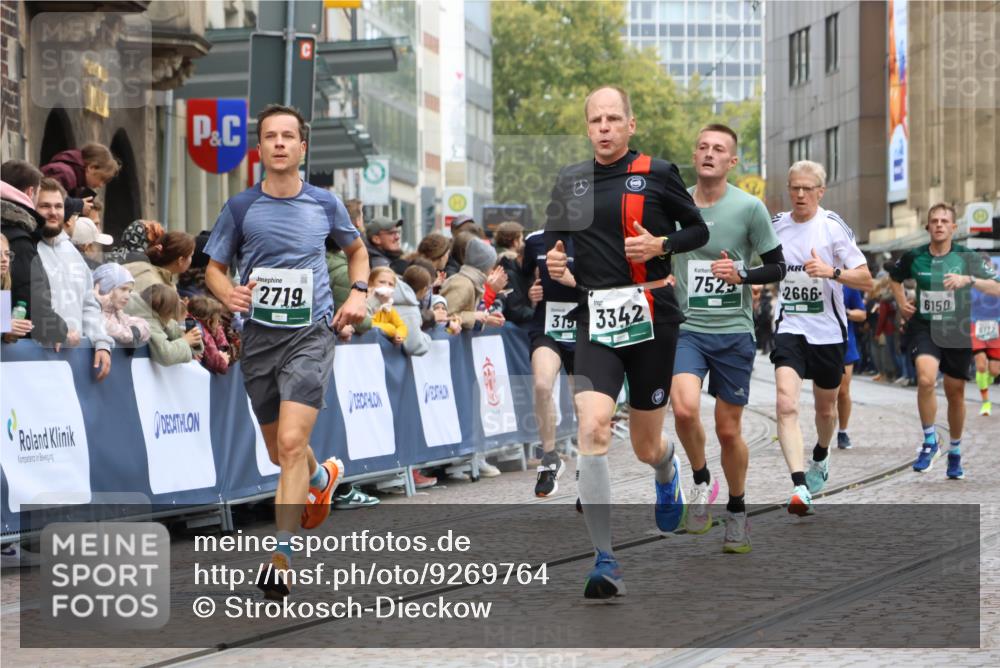 05.10.2025 - 20. swb-Marathon Bremen Strokosch-Dieckow http://msf.ph/oto/9269764 05.10.2025 13:01:15 Ziel 1626, 2666, 2719, 3150, 3342, 3807, 6150, 7525, 8747 meine-sportfotos.de