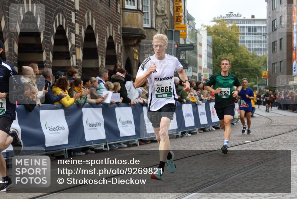05.10.2025 - 20. swb-Marathon Bremen Strokosch-Dieckow http://msf.ph/oto/9269821 05.10.2025 13:01:18 Ziel 1626, 2666, 2719, 3150, 3342, 3807, 5132, 6150, 7525 meine-sportfotos.de
