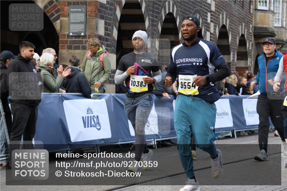 05.10.2025 - 20. swb-Marathon Bremen Strokosch-Dieckow http://msf.ph/oto/9270359 05.10.2025 11:10:04 Ziel 7799, 9288, 9470, 9476, 9554, 9561, 10082, 10383, 10563, 10596, 10659, 10969, 11204, 11401, 11536, 11634 meine-sportfotos.de