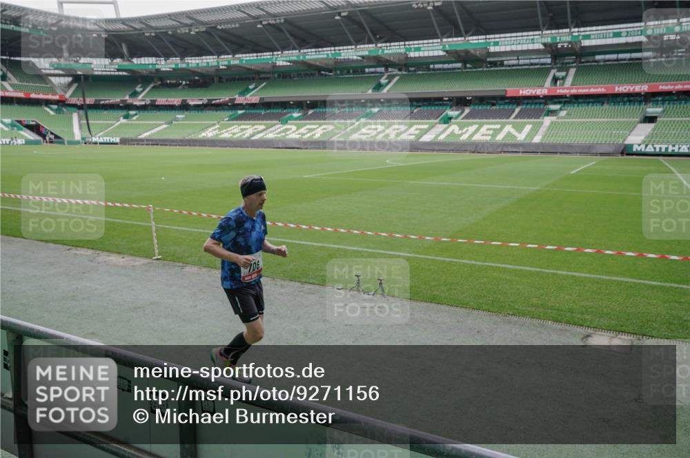 05.10.2025 - 20. swb-Marathon Bremen Michael Burmester http://msf.ph/oto/9271156 05.10.2025 12:43:32 Laufen im Stadion 288, 577, 628, 662, 706, 1265, 1641, 1652, 1745, 1992, 2062, 2967, 3435, 3580, 4369, 4631, 4664, 4867, 5014, 5231, 5287, 5495, 5741, 5815, 5988, 6224, 6385, 6423, 6912, 7269, 7472, 7498, 7668, 7764, 7816, 7834, 8053, 8275, 8520, 8593, 9095, 588, 965, 1105, 1123, 1215, 1612, 1645, 1810, 2068, 2141, 2385, 3294, 3391, 3705, 5028, 5470, 5741, 7405, 7547 meine-sportfotos.de