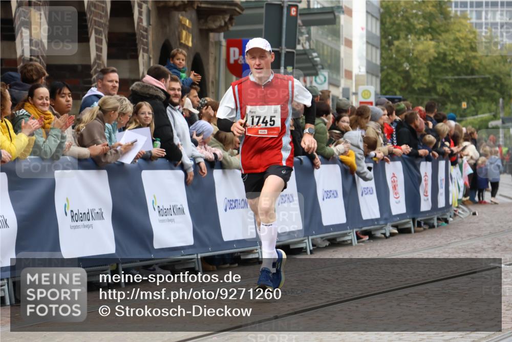 05.10.2025 - 20. swb-Marathon Bremen Strokosch-Dieckow http://msf.ph/oto/9271260 05.10.2025 13:01:58 Ziel 1745, 2062 meine-sportfotos.de