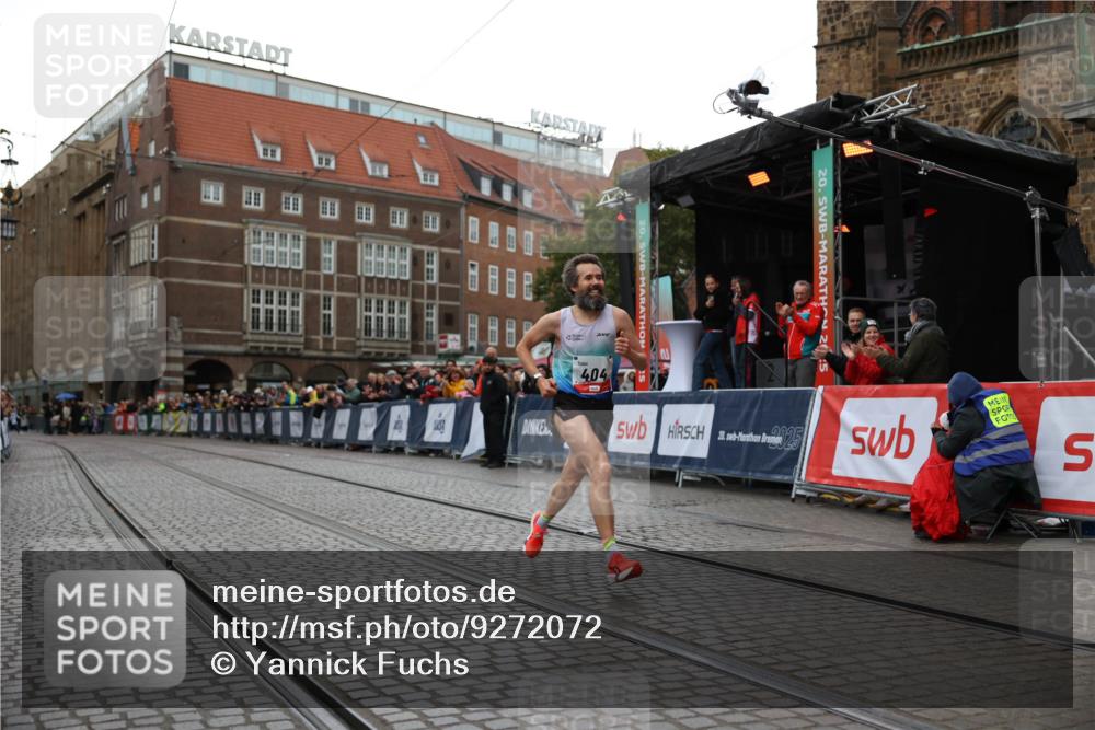 05.10.2025 - 20. swb-Marathon Bremen Yannick Fuchs http://msf.ph/oto/9272072 05.10.2025 12:17:54 Ziel 404, 1739 meine-sportfotos.de