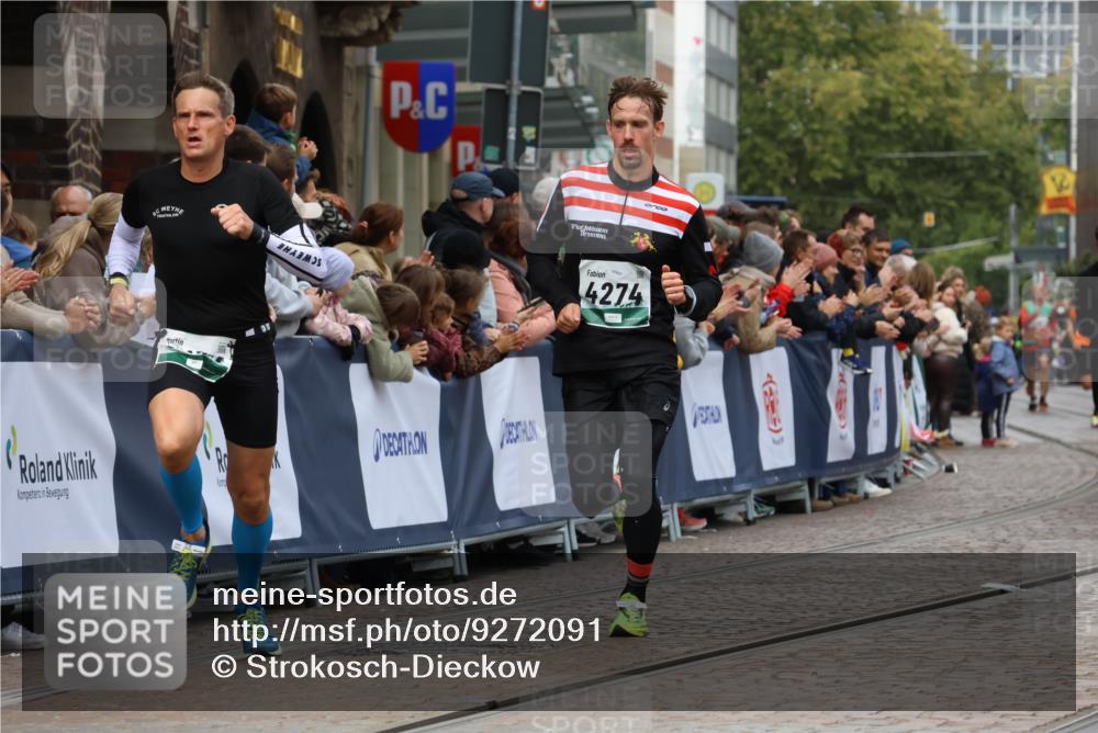 05.10.2025 - 20. swb-Marathon Bremen Strokosch-Dieckow http://msf.ph/oto/9272091 05.10.2025 13:02:46 Ziel 539, 3054, 4274 meine-sportfotos.de