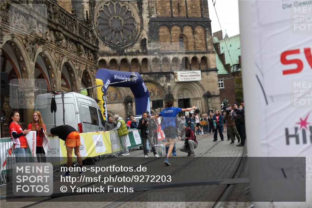 05.10.2025 - 20. swb-Marathon Bremen Yannick Fuchs http://msf.ph/oto/9272203 05.10.2025 12:17:56 Ziel 404, 1739 meine-sportfotos.de