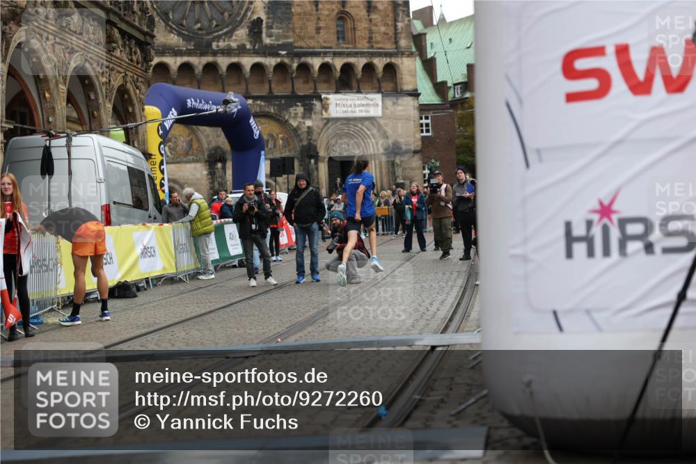 05.10.2025 - 20. swb-Marathon Bremen Yannick Fuchs http://msf.ph/oto/9272260 05.10.2025 12:17:57 Ziel 404, 1739 meine-sportfotos.de