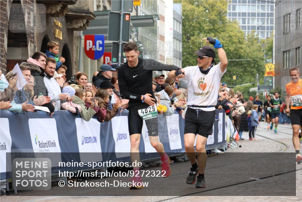 05.10.2025 - 20. swb-Marathon Bremen Strokosch-Dieckow http://msf.ph/oto/9272322 05.10.2025 13:02:55 Ziel 288, 2585, 3197, 3381 meine-sportfotos.de