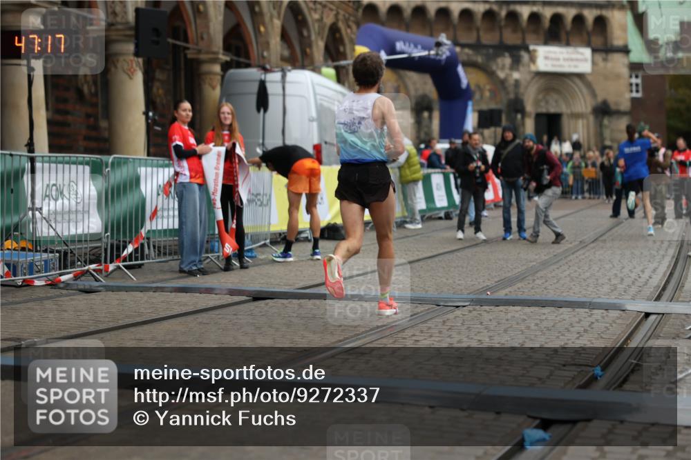 05.10.2025 - 20. swb-Marathon Bremen Yannick Fuchs http://msf.ph/oto/9272337 05.10.2025 12:17:58 Ziel 404, 1739 meine-sportfotos.de