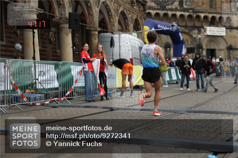 05.10.2025 - 20. swb-Marathon Bremen Yannick Fuchs http://msf.ph/oto/9272341 05.10.2025 12:17:58 Ziel 404, 1739 meine-sportfotos.de