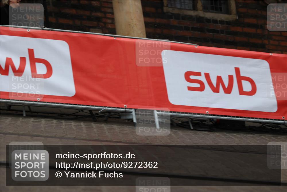 05.10.2025 - 20. swb-Marathon Bremen Yannick Fuchs http://msf.ph/oto/9272362 05.10.2025 12:17:58 Ziel 404, 1739 meine-sportfotos.de