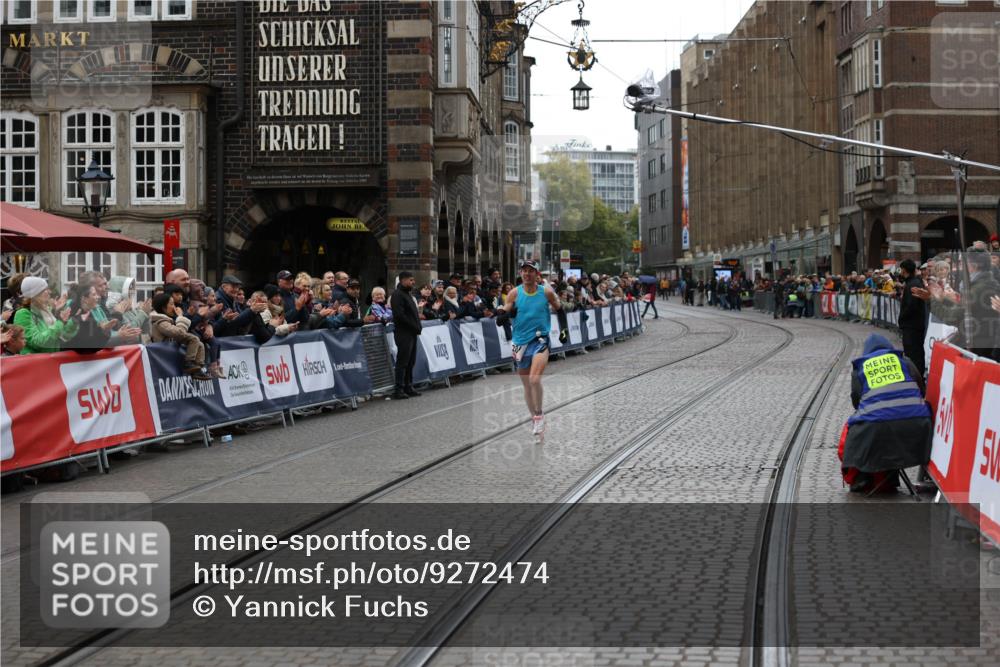 05.10.2025 - 20. swb-Marathon Bremen Yannick Fuchs http://msf.ph/oto/9272474 05.10.2025 12:19:14 Ziel 2049 meine-sportfotos.de