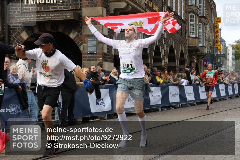 05.10.2025 - 20. swb-Marathon Bremen Strokosch-Dieckow http://msf.ph/oto/9272922 05.10.2025 13:03:02 Ziel 45, 2036, 2141, 2939, 3197, 4629, 7675 meine-sportfotos.de