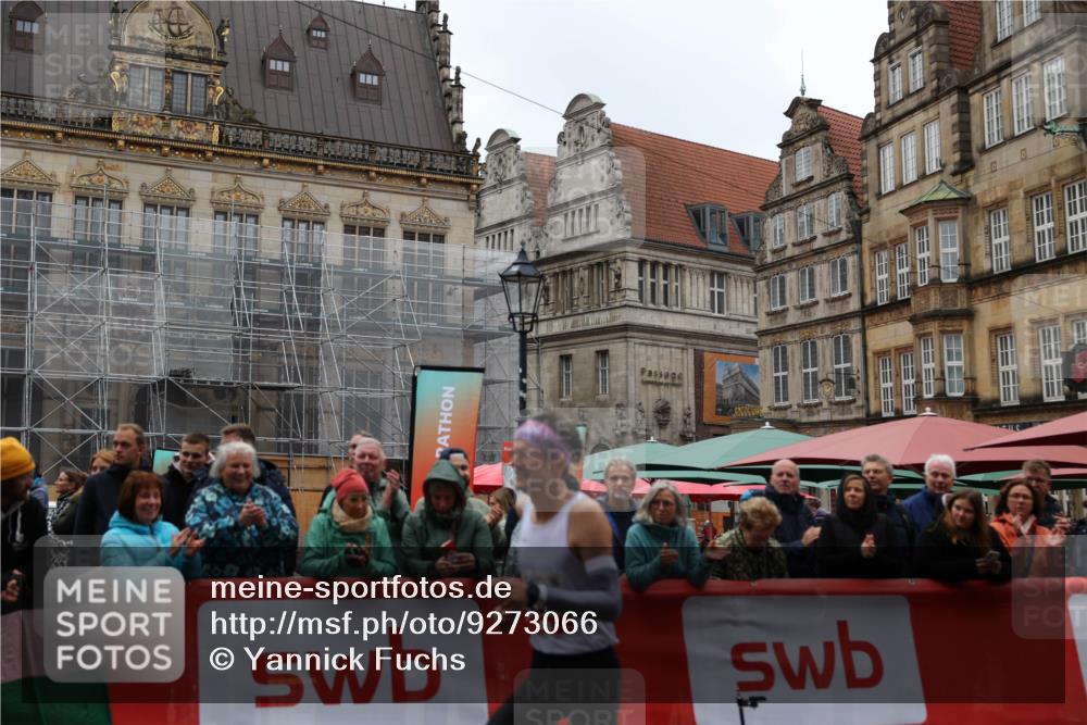05.10.2025 - 20. swb-Marathon Bremen Yannick Fuchs http://msf.ph/oto/9273066 05.10.2025 12:21:08 Ziel 282, 1233 meine-sportfotos.de