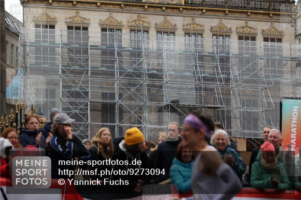 05.10.2025 - 20. swb-Marathon Bremen Yannick Fuchs http://msf.ph/oto/9273094 05.10.2025 12:21:09 Ziel 282, 1233 meine-sportfotos.de