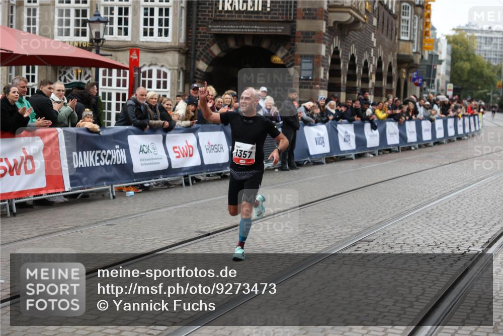 05.10.2025 - 20. swb-Marathon Bremen Yannick Fuchs http://msf.ph/oto/9273473 05.10.2025 12:25:05 Ziel 1357 meine-sportfotos.de