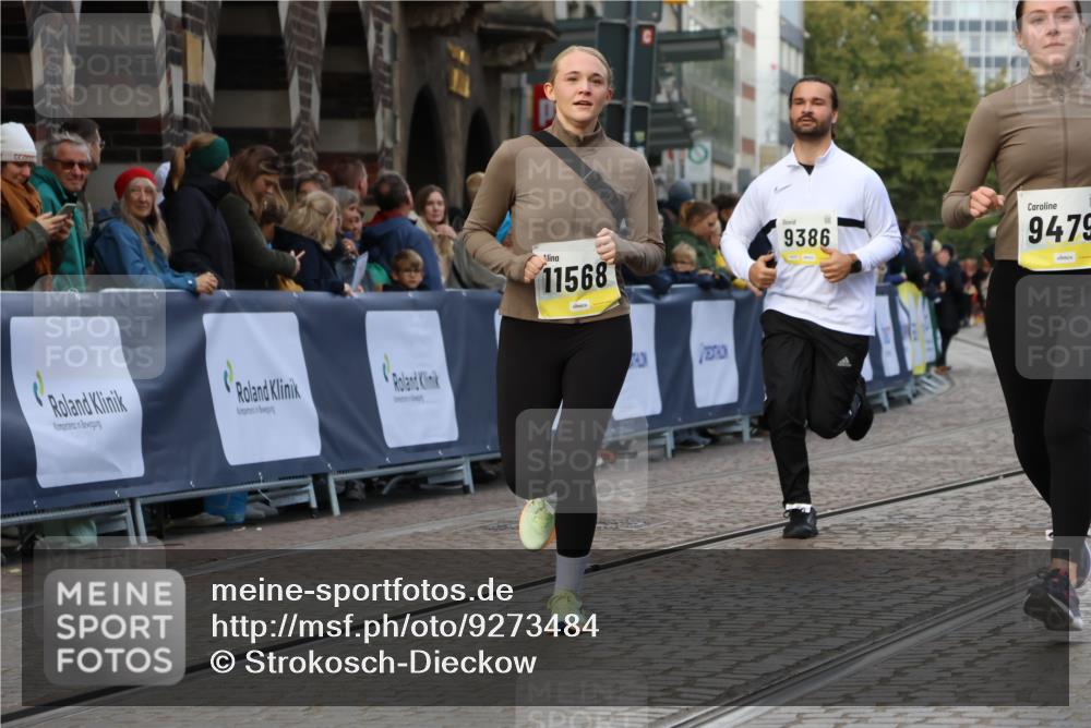 05.10.2025 - 20. swb-Marathon Bremen Strokosch-Dieckow http://msf.ph/oto/9273484 05.10.2025 11:11:17 Ziel 9011, 9264, 9273, 9386, 9479, 10183, 10614, 11158, 11568, 11578 meine-sportfotos.de