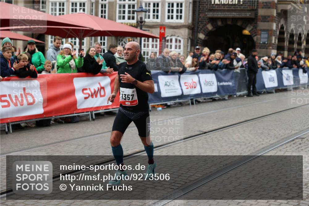05.10.2025 - 20. swb-Marathon Bremen Yannick Fuchs http://msf.ph/oto/9273506 05.10.2025 12:25:06 Ziel 1357 meine-sportfotos.de