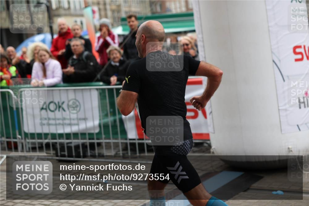05.10.2025 - 20. swb-Marathon Bremen Yannick Fuchs http://msf.ph/oto/9273554 05.10.2025 12:25:08 Ziel 1357 meine-sportfotos.de