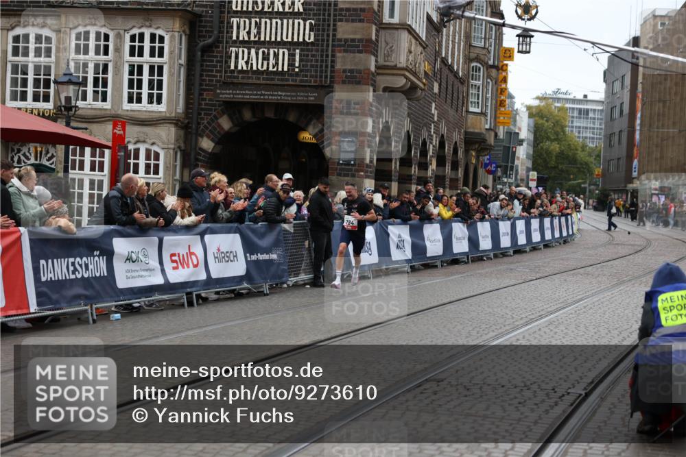 05.10.2025 - 20. swb-Marathon Bremen Yannick Fuchs http://msf.ph/oto/9273610 05.10.2025 12:25:21 Ziel 784 meine-sportfotos.de