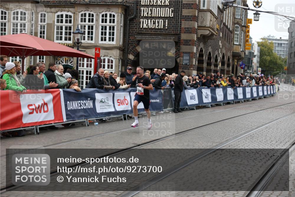 05.10.2025 - 20. swb-Marathon Bremen Yannick Fuchs http://msf.ph/oto/9273700 05.10.2025 12:25:22 Ziel 784 meine-sportfotos.de
